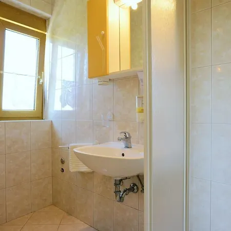 Apartament Tomic *