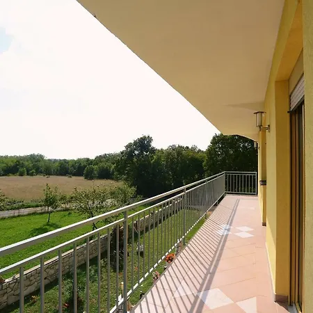 Tomic * Nedeščina